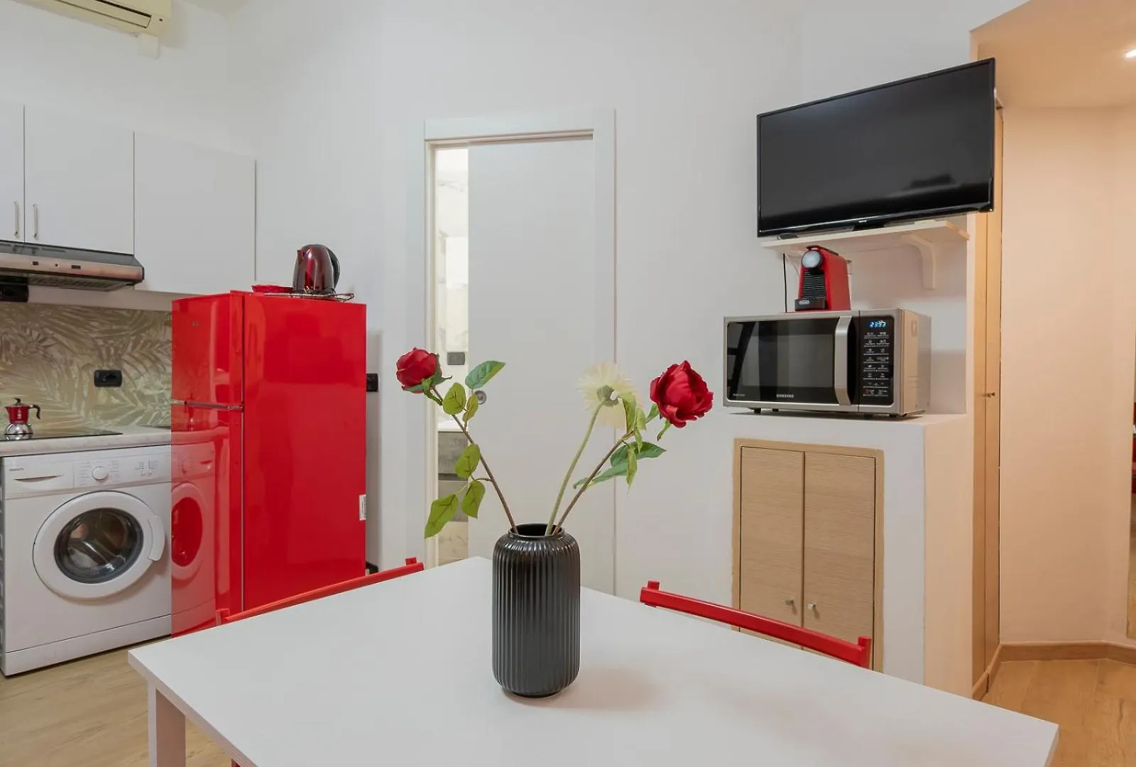 Apartment Milano Romantica, Duomo E Centrale A 10 Min, Isola, Wi-Fi, Aria Condizionata